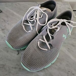 Under Armour Women's Sneakers size 9.5 gray green